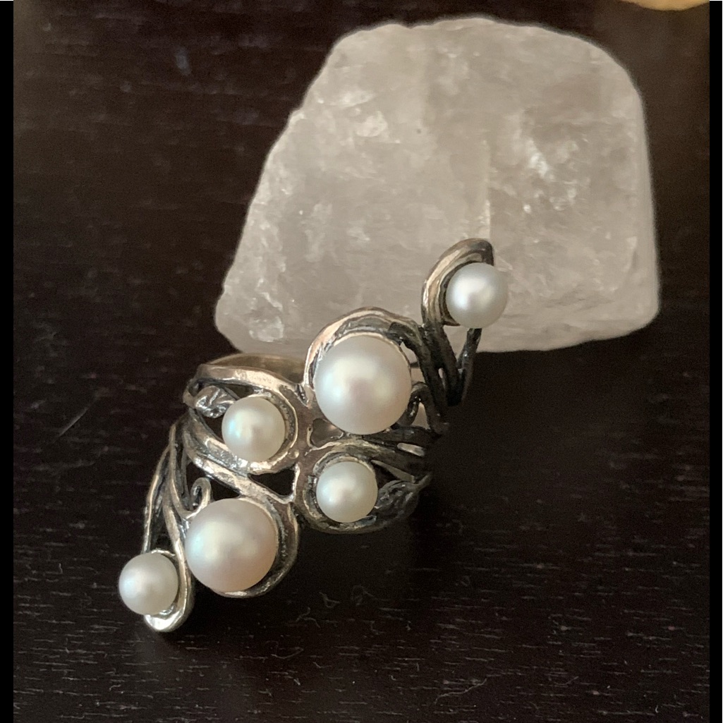 Sterling Silver Cultured Pearl Elongated Ring